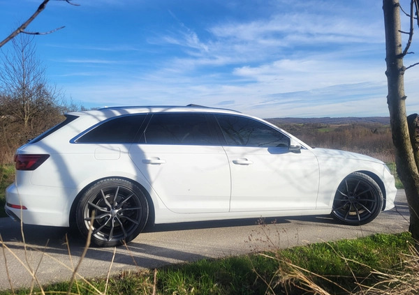 Audi A4 cena 119900 przebieg: 63000, rok produkcji 2019 z Dębica małe 154